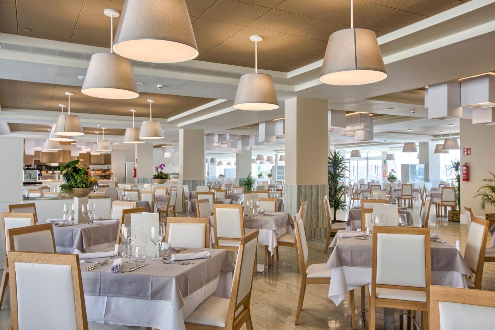 Four Points By Sheraton Costa Blanca Villas بينايدورم المظهر الخارجي الصورة