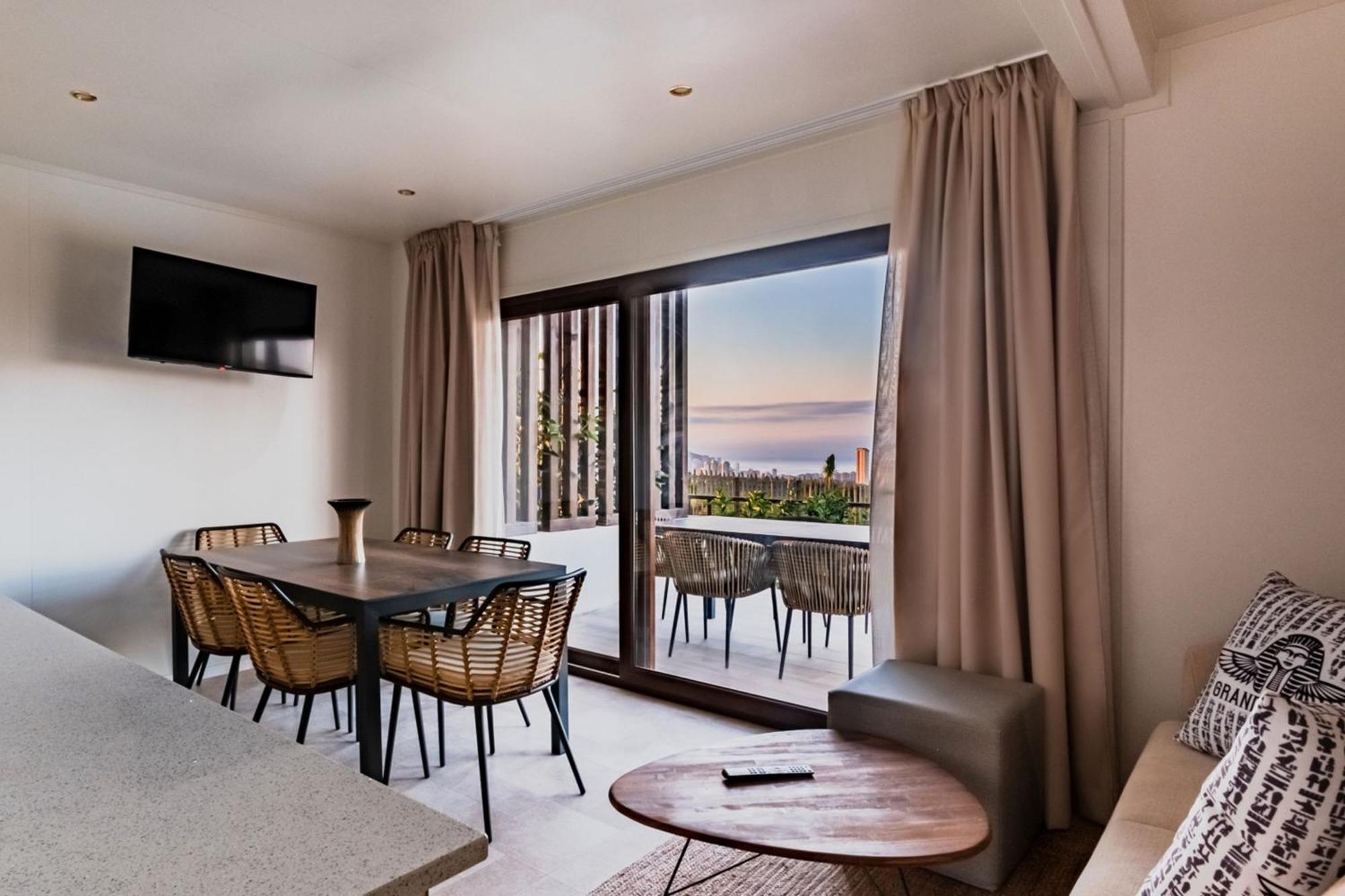 Four Points By Sheraton Costa Blanca Villas بينايدورم المظهر الخارجي الصورة