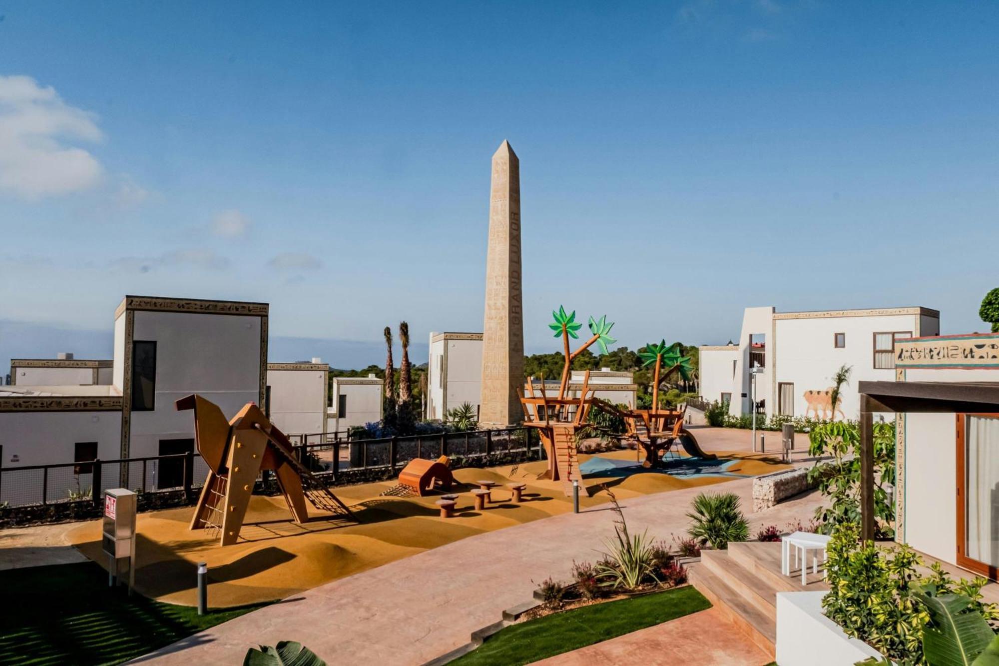 Four Points By Sheraton Costa Blanca Villas بينايدورم المظهر الخارجي الصورة